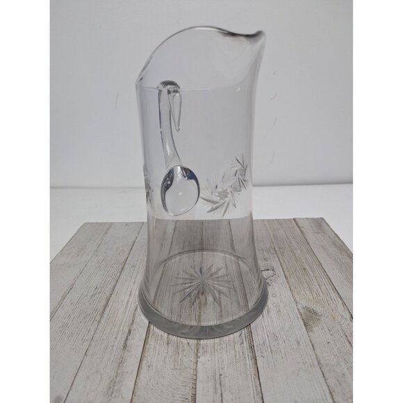 Vintage Starburst Star 44 ounces Glass Clear Crystal Pitcher 10" - Picture 4 of 8